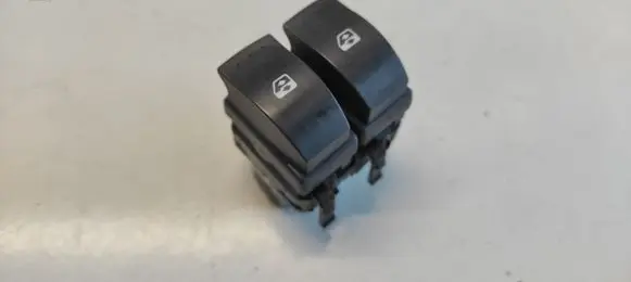 Renault Scenic II - Grand scenic II Electric window control switch 315042A 4136 015