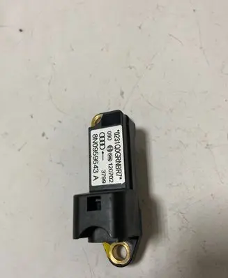 Audi TT Mk1 Airbag deployment crash/impact sensor 8N0959643A 120702 0231Q0GRNBR7