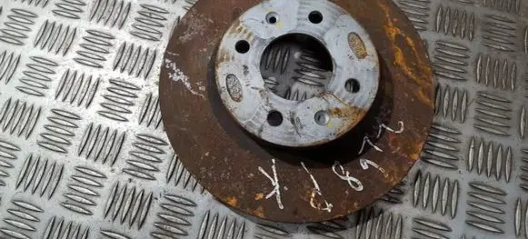 Hyundai i10 Front brake disc
