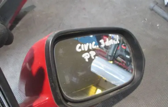 Honda Civic Front door electric wing mirror 