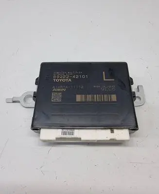 Toyota RAV 4 (XA50) Tailgate/trunk control unit/module 8922242101