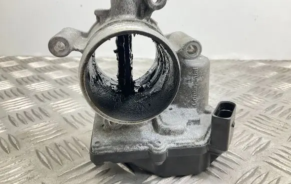 Seat Alhambra (Mk2) Throttle valve 03L128063T