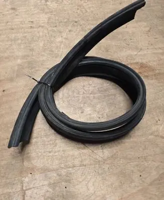 BMW 3 F30 F35 F31 Engine compartment rubber 7255802