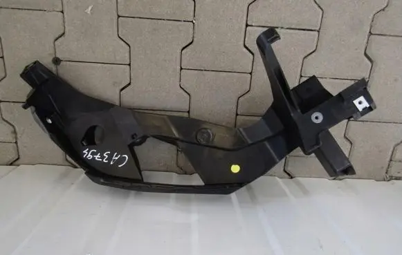 Headlight/headlamp mounting bracket