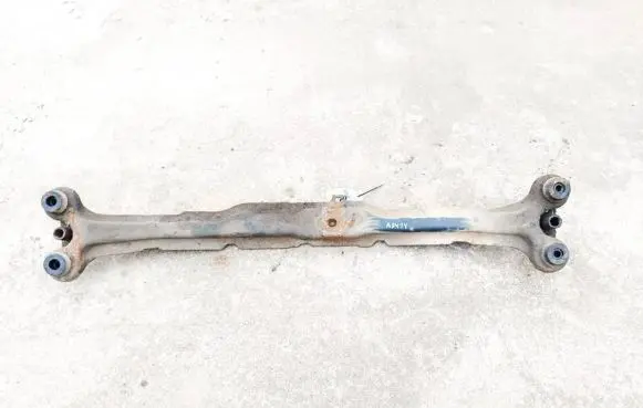 Volkswagen Jetta II Front subframe