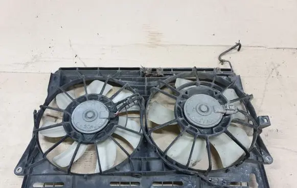 Toyota Corolla Verso AR10 Radiator cooling fan shroud 1680008290 4227502520