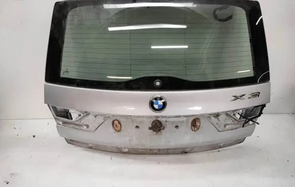 BMW X3 E83 Tailgate/trunk/boot lid