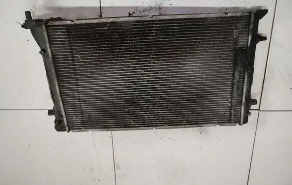 Coolant radiator