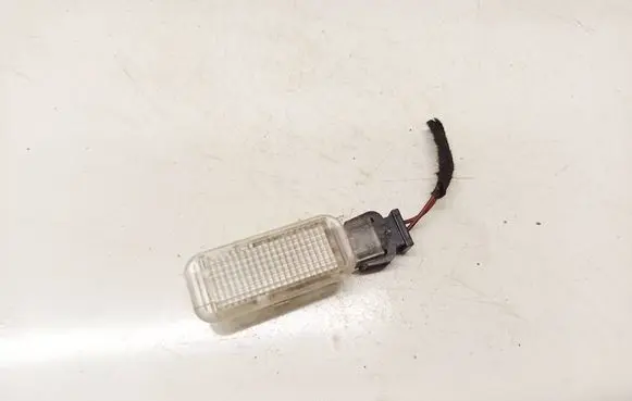 Volkswagen PASSAT B6 Other interior light 4B0947415