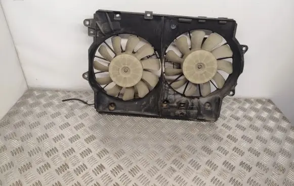 Lexus IS 220D-250-350 Fan set 4227501620