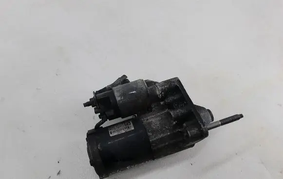 Citroen C4 I Picasso Starter motor 9663528880