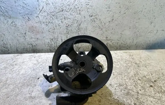 Toyota Celica T230 Power steering pump 