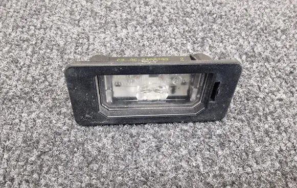 BMW 4 F32 F33 Number plate light 7193293