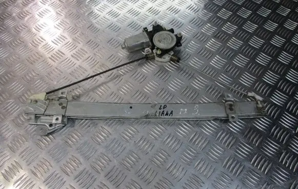 Suzuki Liana Front door window regulator with motor