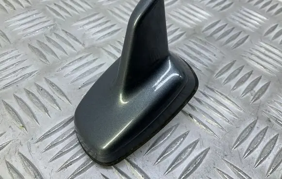 Audi Q3 8U Aerial GPS antenna 4G0035503E