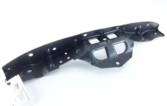 Front bumper mounting bracket