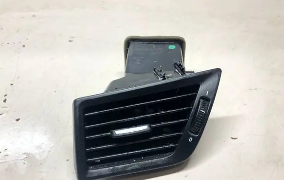 BMW X1 E84 Dashboard side air vent grill/cover trim 2991679 1697006 2991233