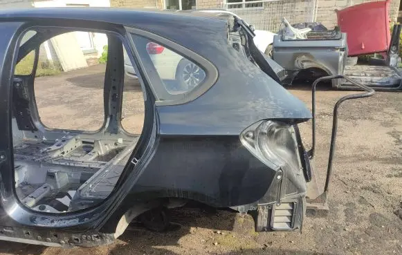 BMW 2 F45 Rear arch 41007408625