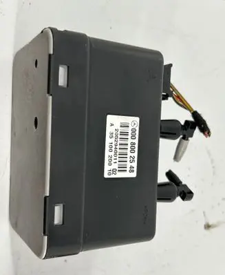 Mercedes-Benz CLK A209 C209 Other control units/modules 0008002548 A3510020010