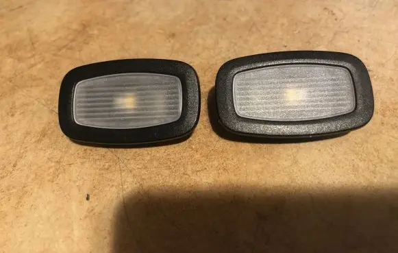 Mercedes-Benz GLA W156 Front seat light A0009064304