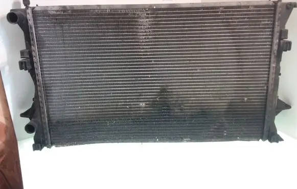 Renault Laguna II Coolant radiator 8200008765