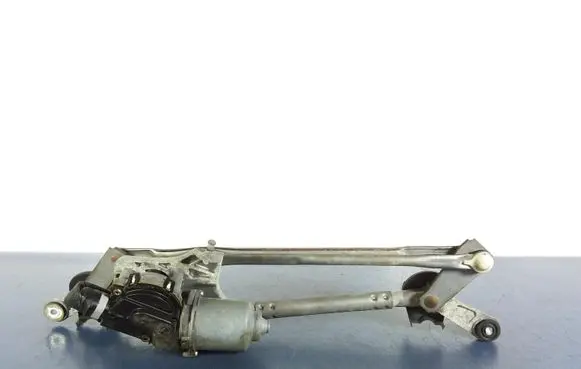 Toyota Corolla E140 E150 Front wiper linkage and motor 85110-12A20