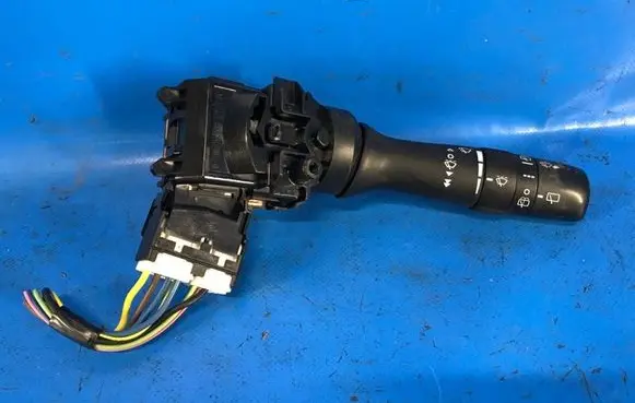 Toyota Venza Gear shift switch/knob 846520E050