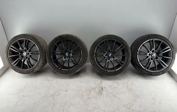 BMW 3 E90 E91 R18 alloy rim 8036933