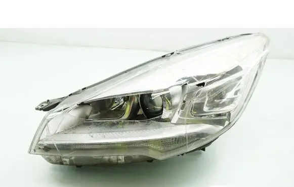 Ford Kuga II Headlight/headlamp MMAUTKO17065