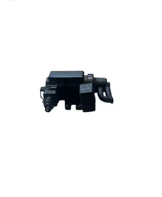 BMW X5 E70 Vacuum valve 779663403