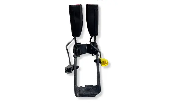 Volvo XC60 Middle seatbelt buckle (rear) 39838367