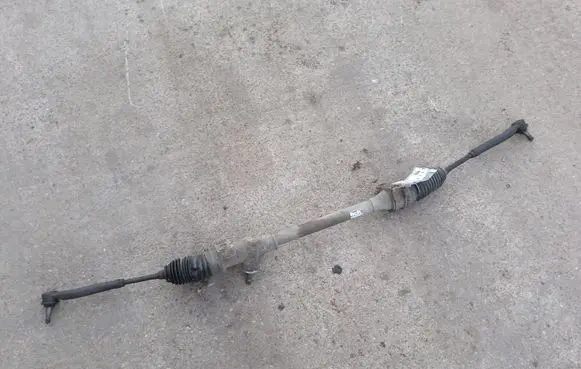Toyota Yaris Steering rack ST10BC0001