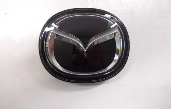 Mazda CX-30 Manufacturer badge logo/emblem DFS650721