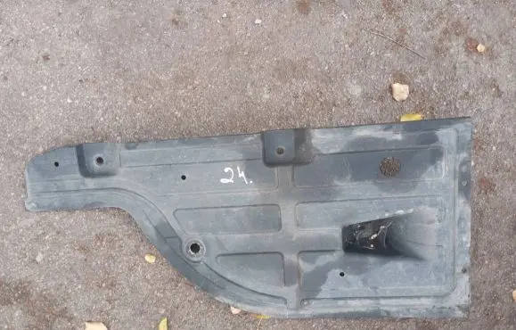 Volvo V60 Rear bumper underbody cover/under tray 31323119