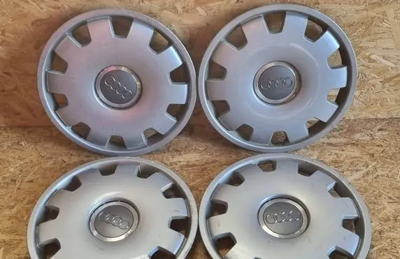Audi A4 S4 B7 8E 8H R16 wheel hub/cap/trim 4B0601147D
