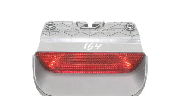 Honda CR-V Third/center stoplight P6939