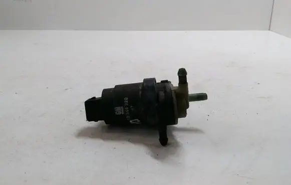 Opel Astra H Windscreen/windshield washer pump 13248320