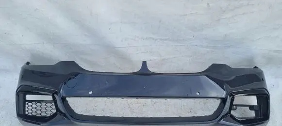 BMW 5 G30 G31 Front bumper 8064928
