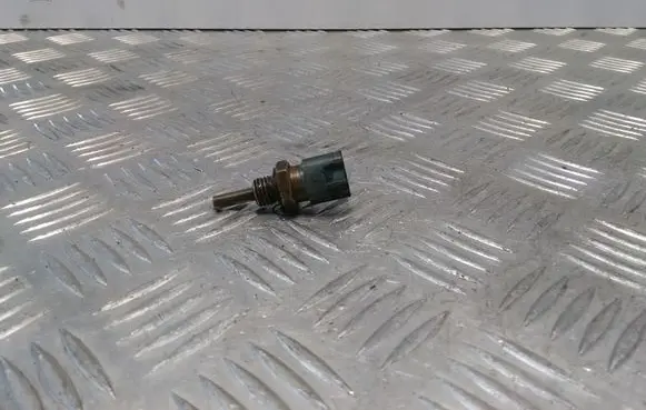 Nissan Primera Coolant temperature sensor 0280130081