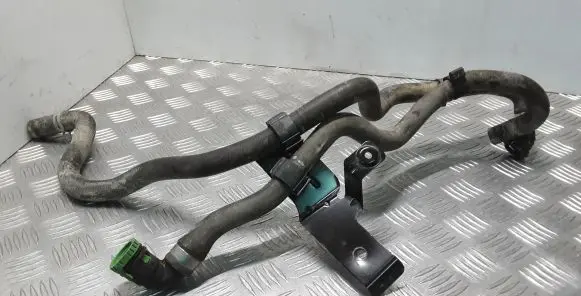 Volvo V40 Engine coolant pipe/hose 31368201 31338609