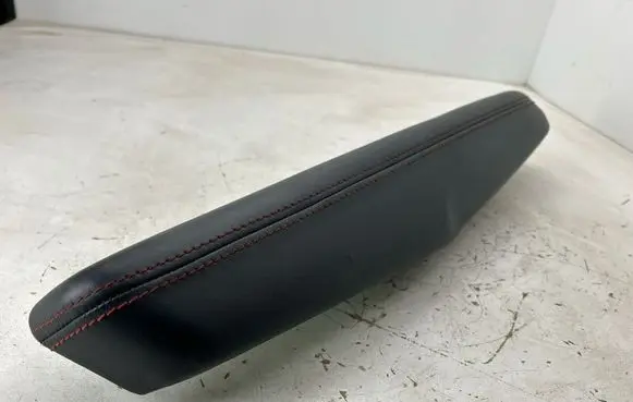 Rear door card trim