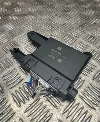 Toyota RAV 4 (XA50) Air conditioning/heating control unit 2775005180