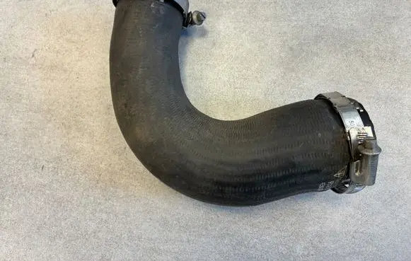 Porsche 911 991 Intercooler hose/pipe 9P1145719A