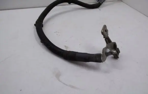 Mercedes-Benz E W212 Positive cable (battery) A1905404605 ZGS003