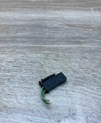 Mercedes-Benz E W210 Plug wire 0295454028 19653972B 2PIN