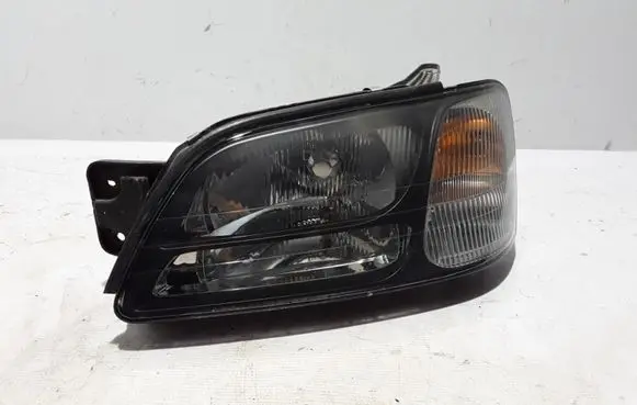 Subaru Legacy Headlight/headlamp 84001AE210