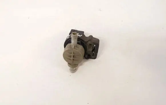 Mercedes-Benz C W203 Turbo solenoid valve 0004701693