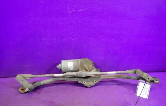 Skoda Roomster (5J) Front wiper linkage and motor 5J1955113A