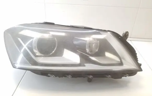 Volkswagen PASSAT B7 Headlight/headlamp 3AB941752