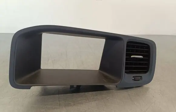 Volvo V60 Dash center air vent grill 39804063 0P502901 G0RZ0W